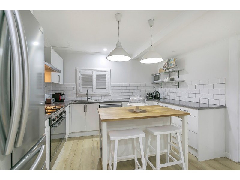 9 St Lawrence Avenue, Croydon SA 5008