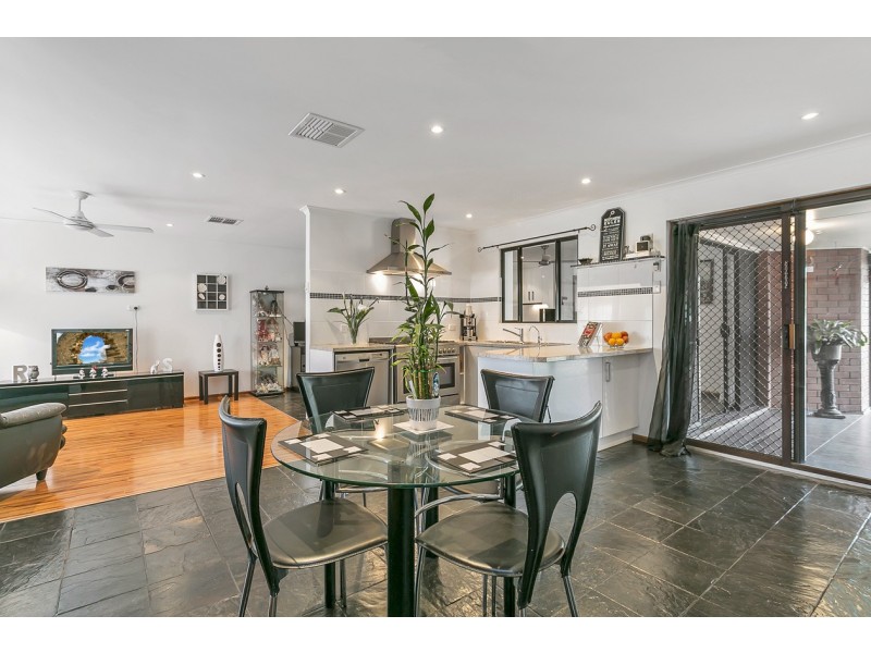 4 Pioneer Circuit, Queenstown SA 5014