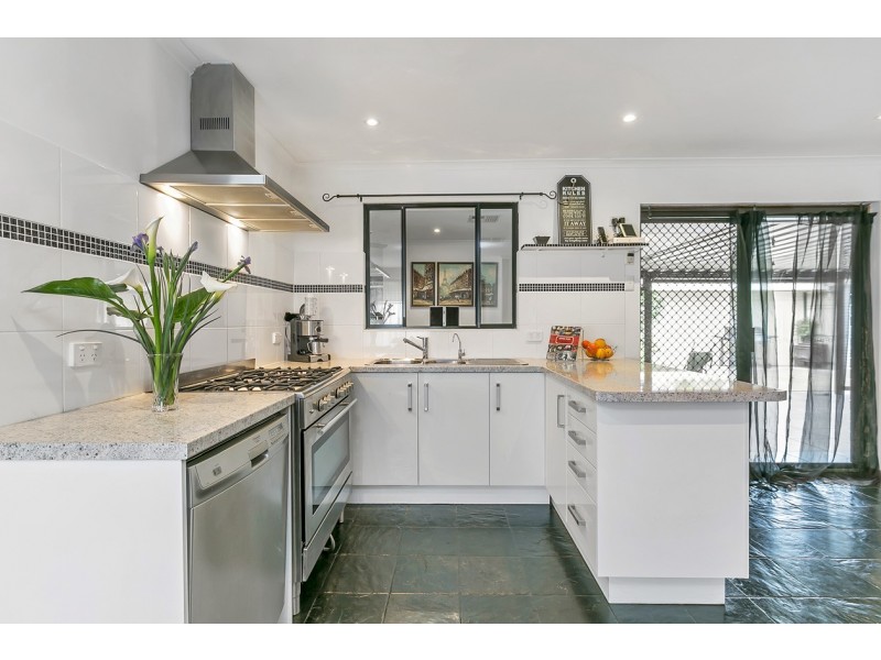 4 Pioneer Circuit, Queenstown SA 5014