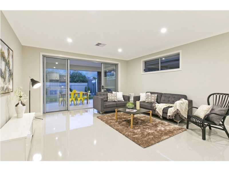 18 Livingstone Street, Glengowrie SA 5044