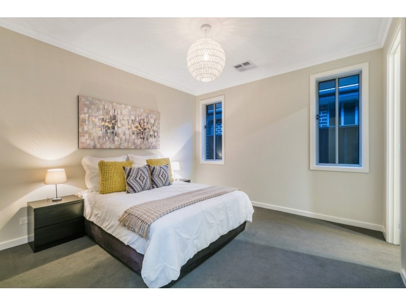 18 Livingstone Street, Glengowrie SA 5044