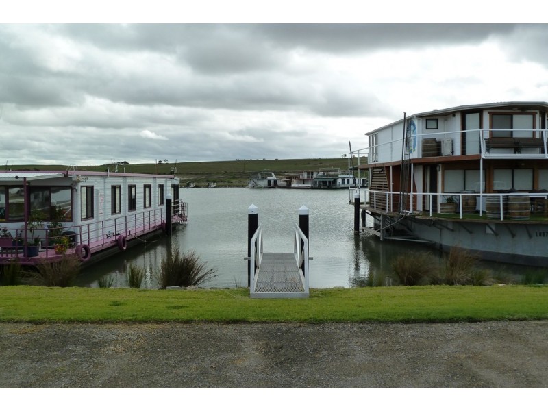 Berth 70 Pelican Drive, Mannum SA 5238
