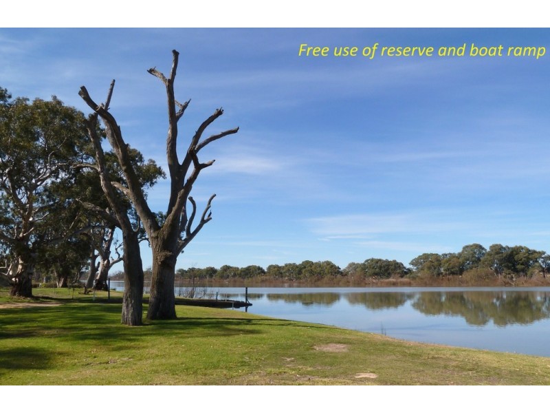 Berth 70 Pelican Drive, Mannum SA 5238