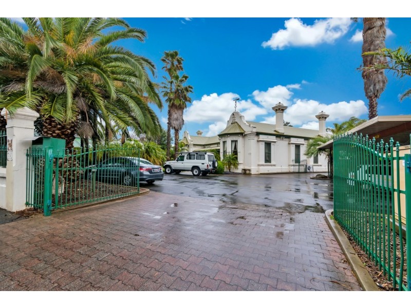 8/695 Lower North East Road, Paradise SA 5075