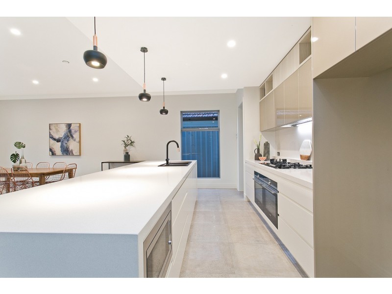 5A Rodgers Avenue, Henley Beach South SA 5022