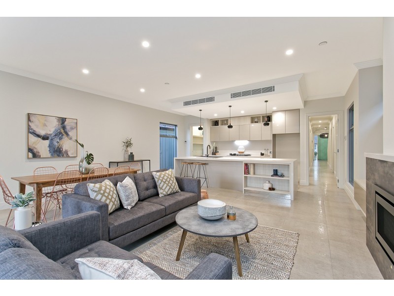 5A Rodgers Avenue, Henley Beach South SA 5022