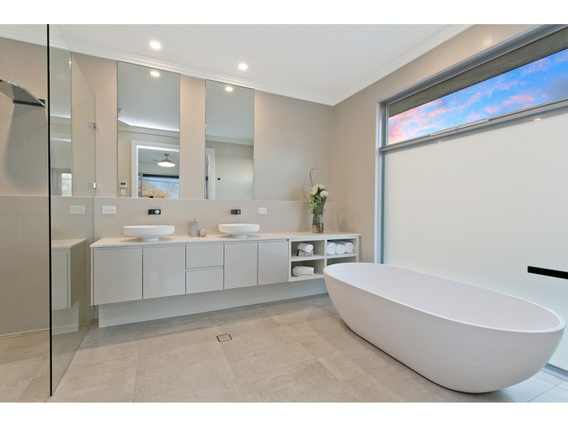 5A Rodgers Avenue, Henley Beach South SA 5022