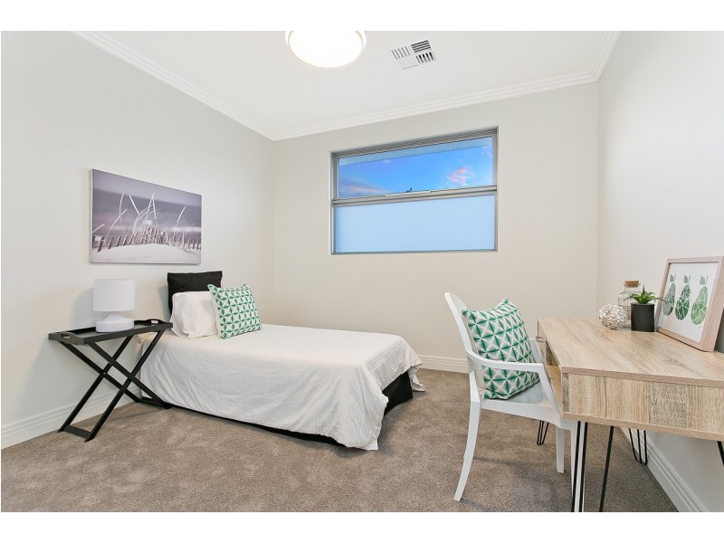 5A Rodgers Avenue, Henley Beach South SA 5022