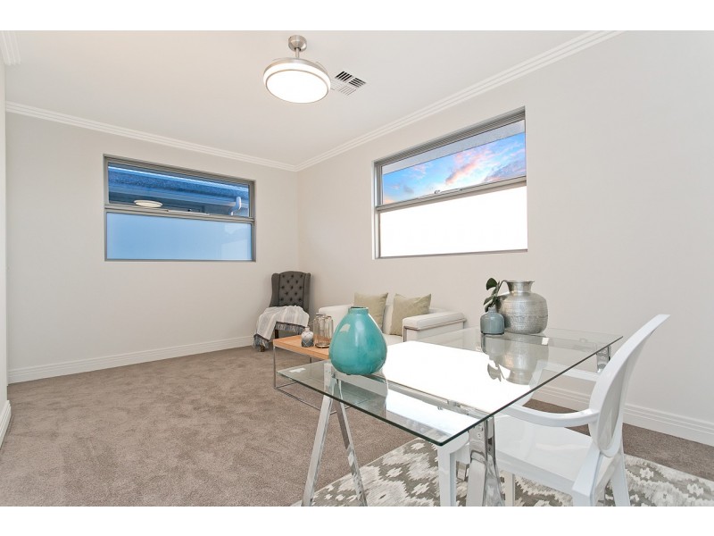 5A Rodgers Avenue, Henley Beach South SA 5022