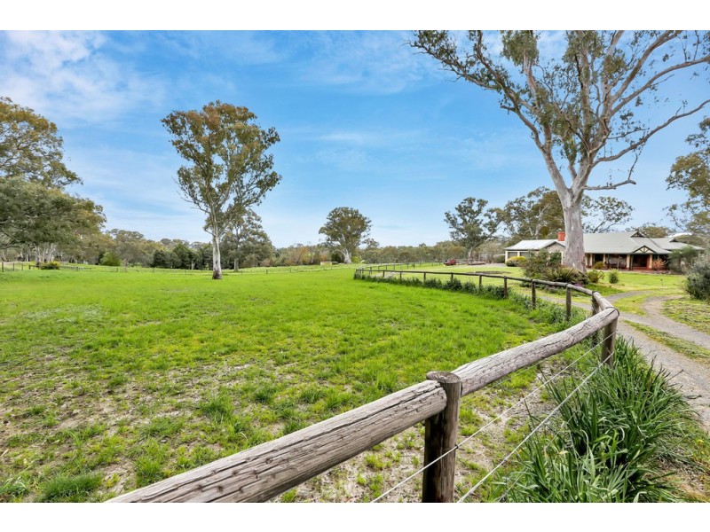 287 Cromer Road, Birdwood SA 5234