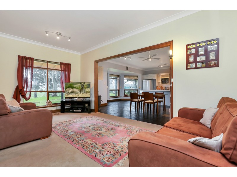 287 Cromer Road, Birdwood SA 5234