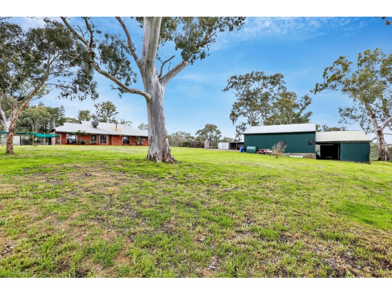 287 Cromer Road, Birdwood SA 5234