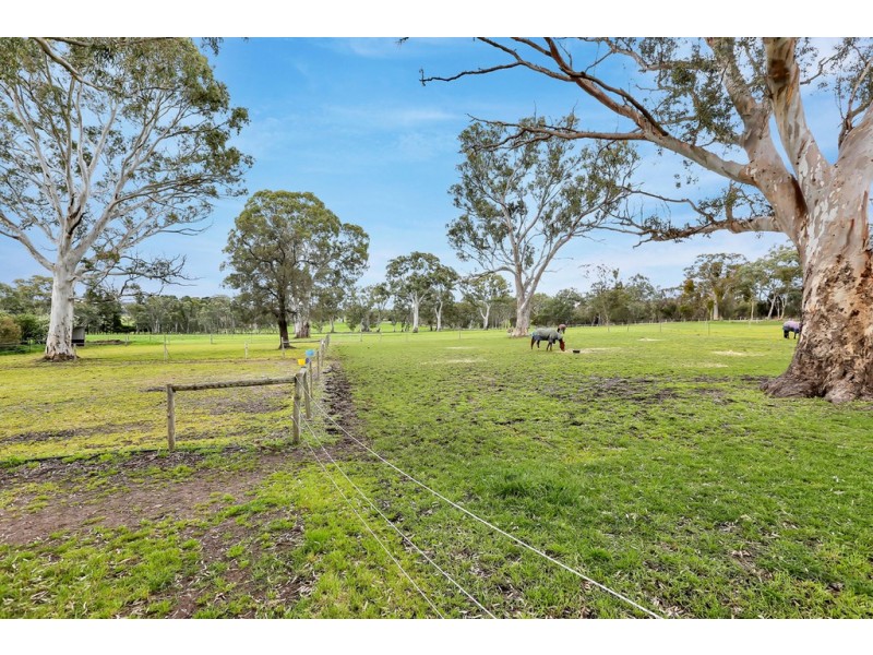 287 Cromer Road, Birdwood SA 5234