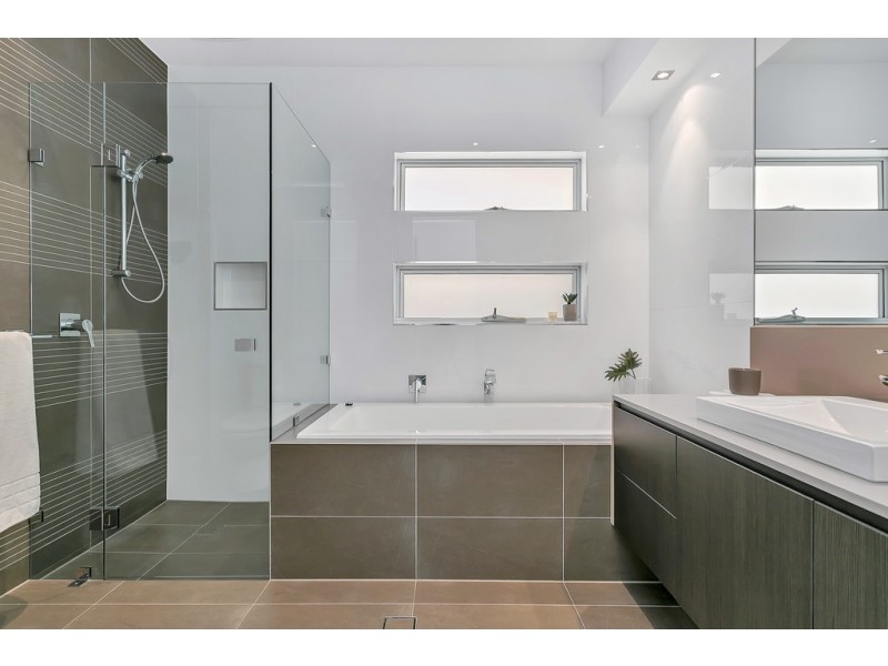 25 Elliott Street, Campbelltown SA 5074