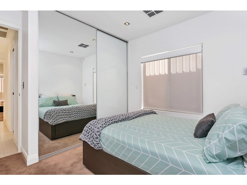 25 Elliott Street, Campbelltown SA 5074