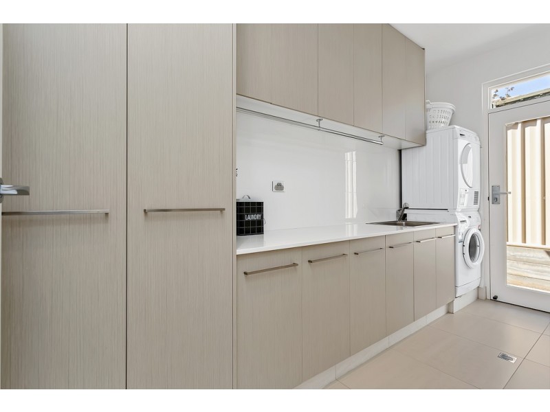 25 Elliott Street, Campbelltown SA 5074