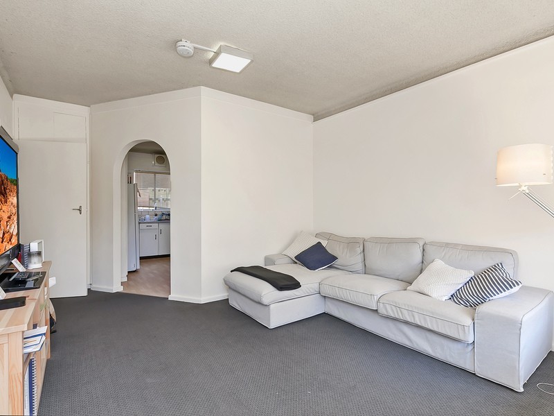 1/3 Shirley Crescent, West Beach SA 5024