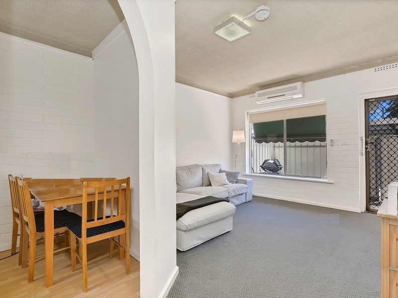 1/3 Shirley Crescent, West Beach SA 5024