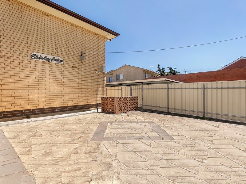 1/3 Shirley Crescent, West Beach SA 5024