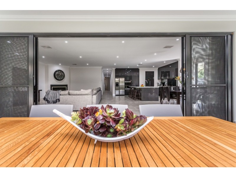 1 Egmont Terrace, Erindale SA 5066