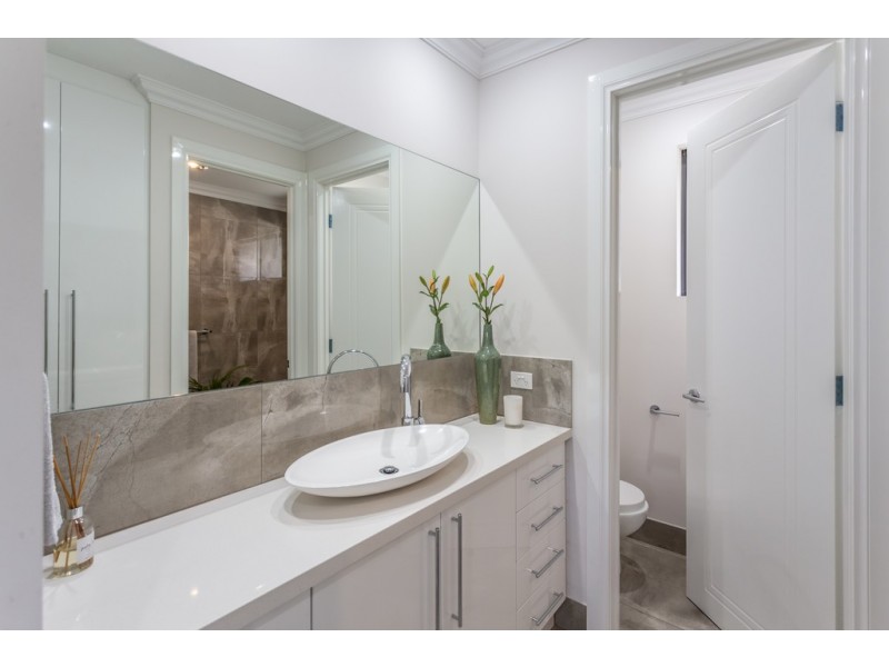 1 Egmont Terrace, Erindale SA 5066