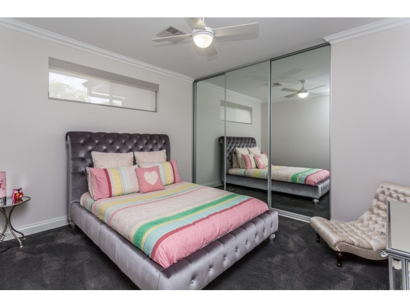 1 Egmont Terrace, Erindale SA 5066