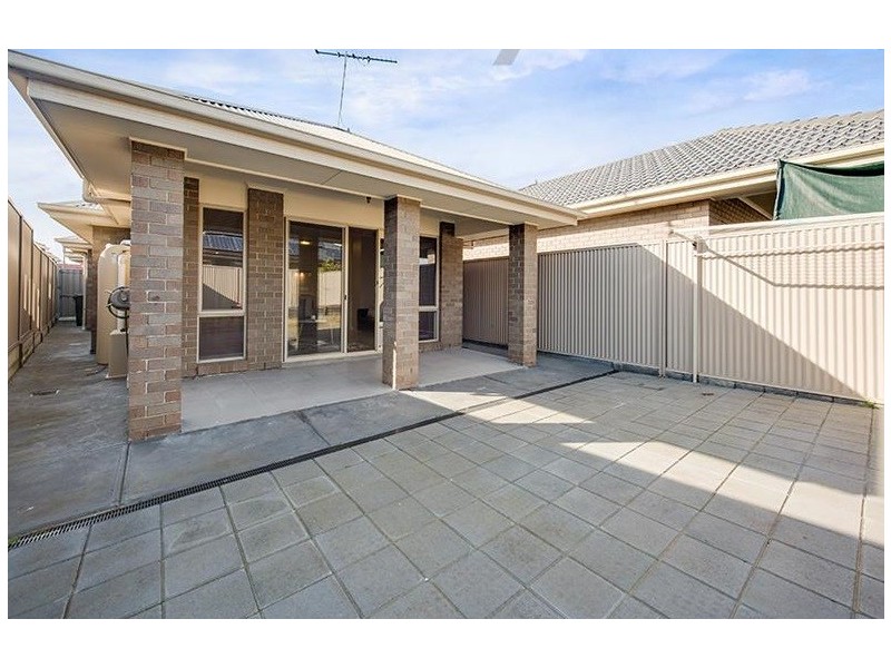 19 Dudley St, Mansfield Park SA 5012