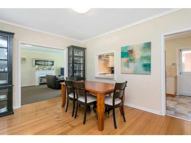 52 Riverside Drive, Fulham SA 5024