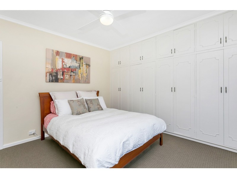 52 Riverside Drive, Fulham SA 5024