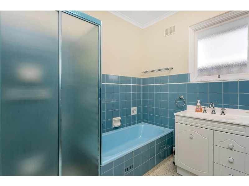 52 Riverside Drive, Fulham SA 5024