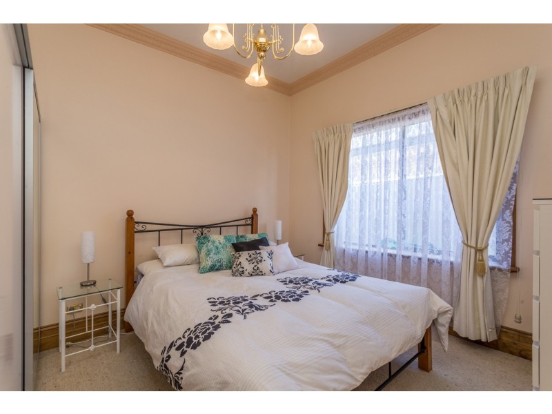 52 Gordon Street, Albert Park SA 5014