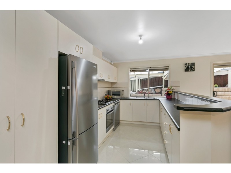 2B Romney Road, Happy Valley SA 5159