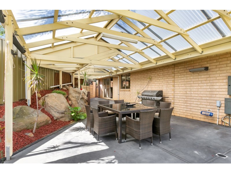 2B Romney Road, Happy Valley SA 5159