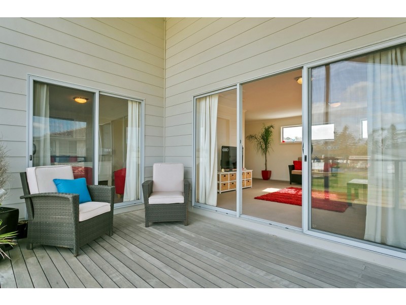 8 Inman Street, Victor Harbor SA 5211