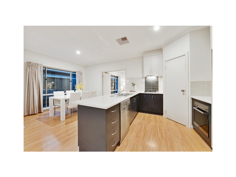 13 The Avenue, Blakeview SA 5114