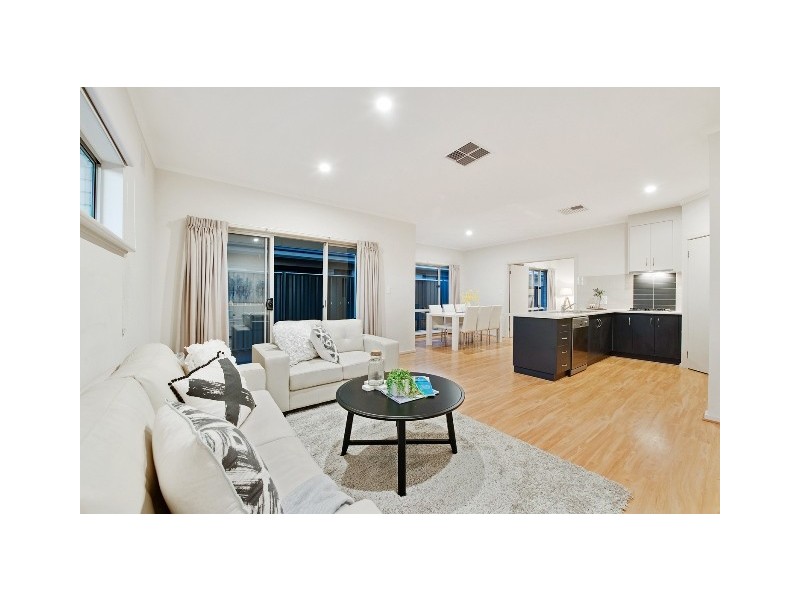 13 The Avenue, Blakeview SA 5114