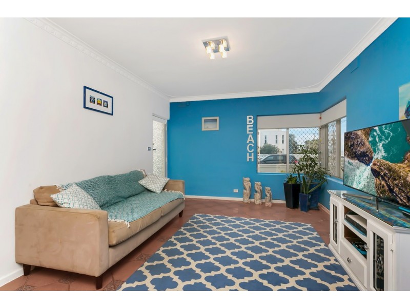 1/20 Seaview Rd, West Beach SA 5024