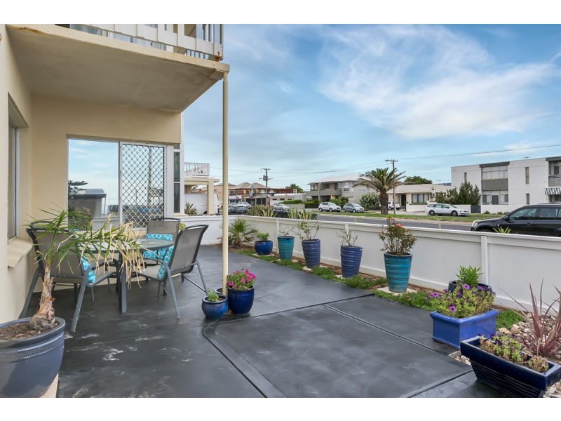 1/20 Seaview Rd, West Beach SA 5024