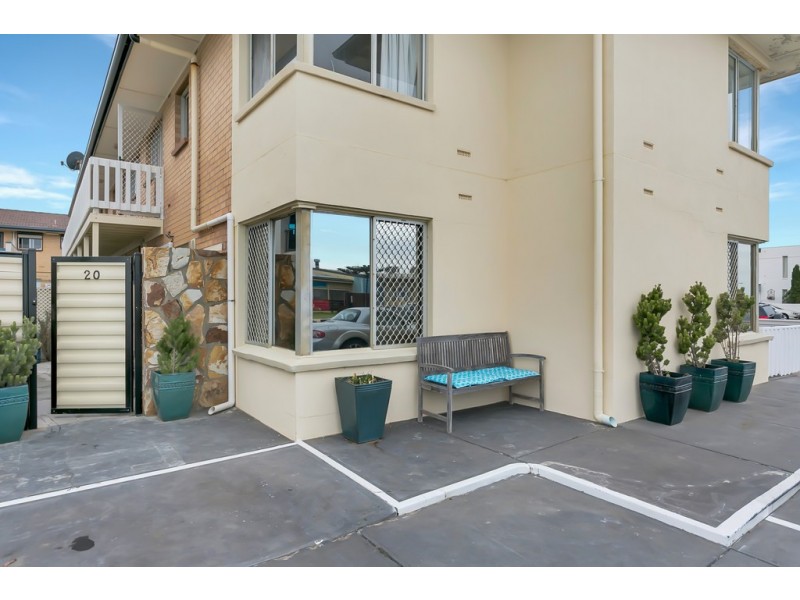 1/20 Seaview Rd, West Beach SA 5024