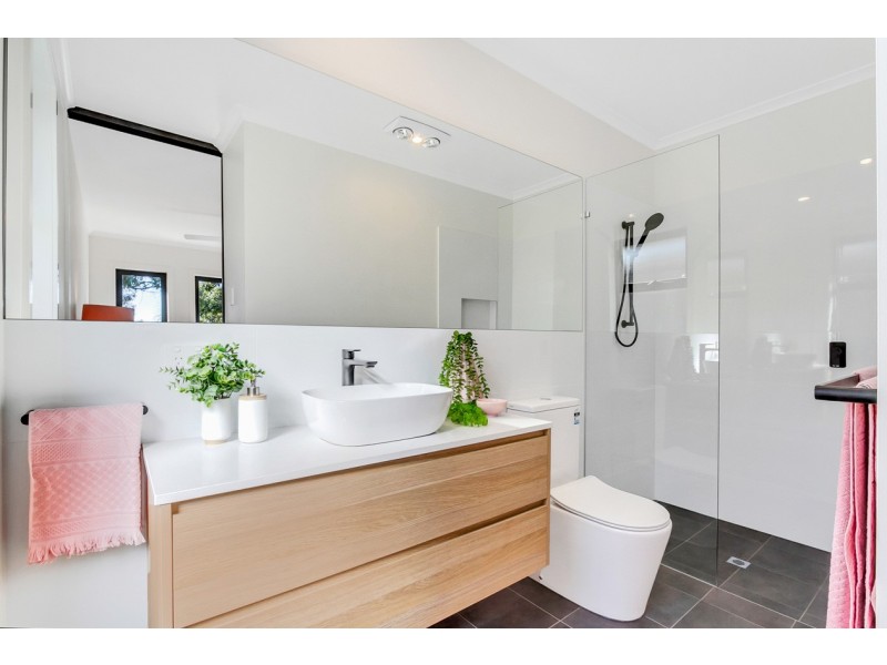 17A Burbank Ave, Bedford Park SA 5042