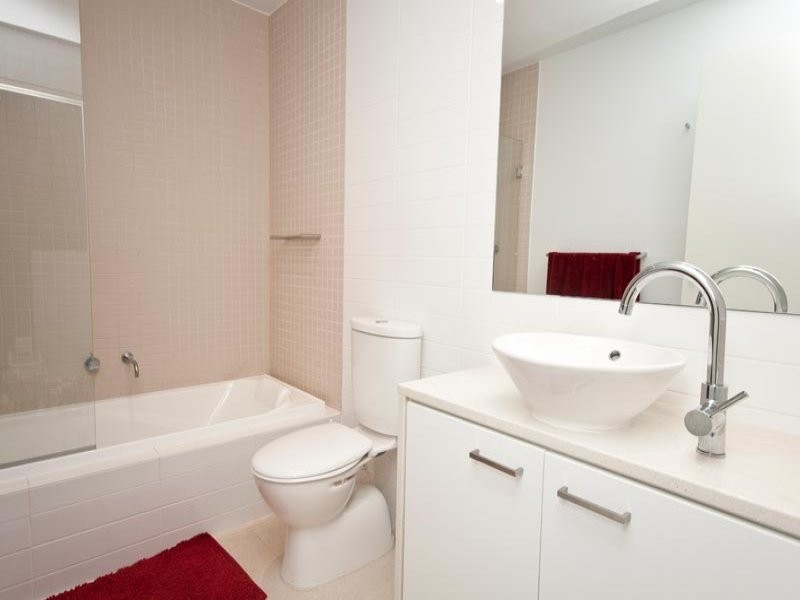 7 Yeltu Court, New Port SA 5015