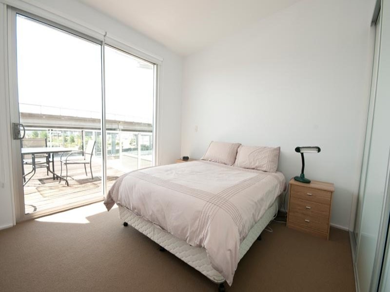 7 Yeltu Court, New Port SA 5015