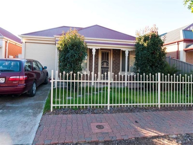 21 Lanark Avenue, Mitchell Park SA 5043