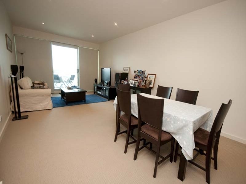 Apt 502/1 Tarni Court, New Port SA 5015