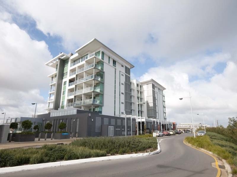 Apt 502/1 Tarni Court, New Port SA 5015