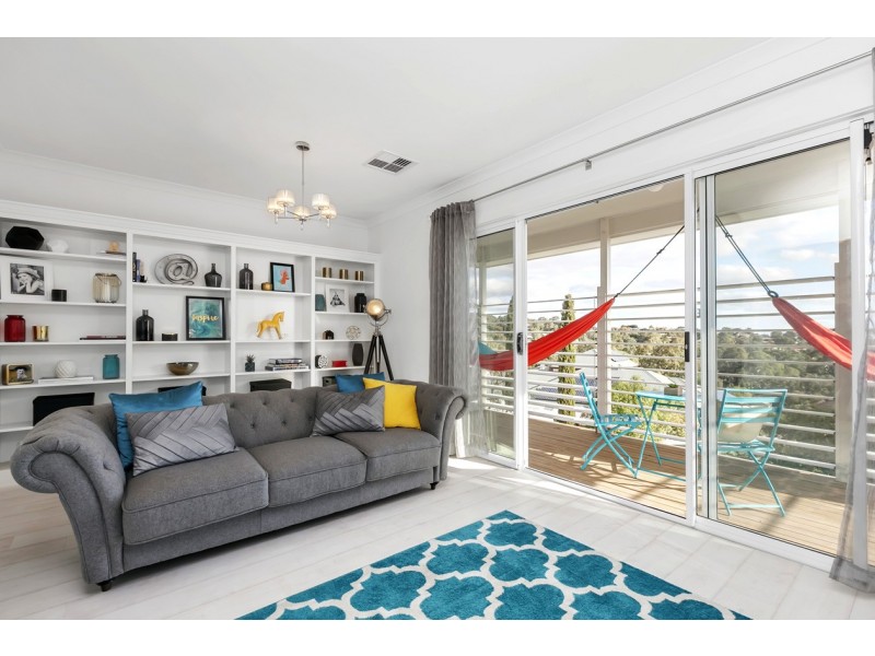 11A Tamarind Walk, Aberfoyle Park SA 5159