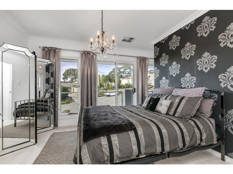 11A Tamarind Walk, Aberfoyle Park SA 5159