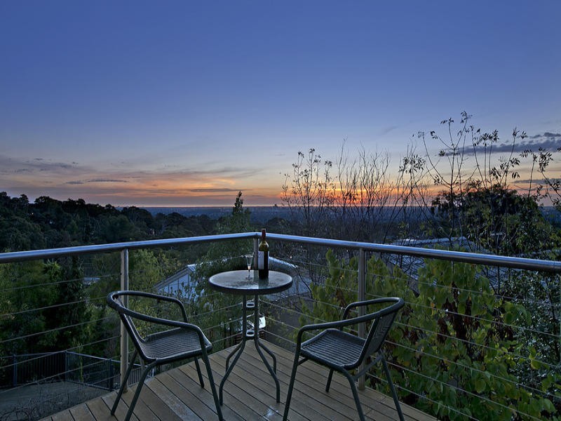 17 Gandys Gully Road, Stonyfell SA 5066