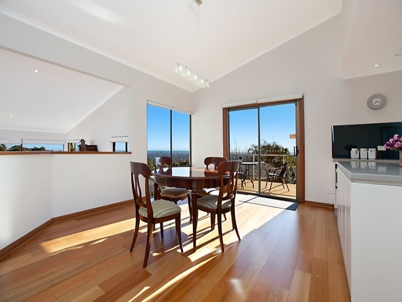 17 Gandys Gully Road, Stonyfell SA 5066