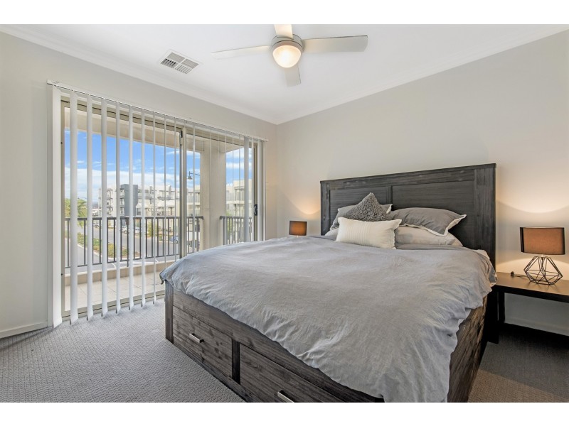 1, 29 Victoria Parade, Mawson Lakes SA 5095